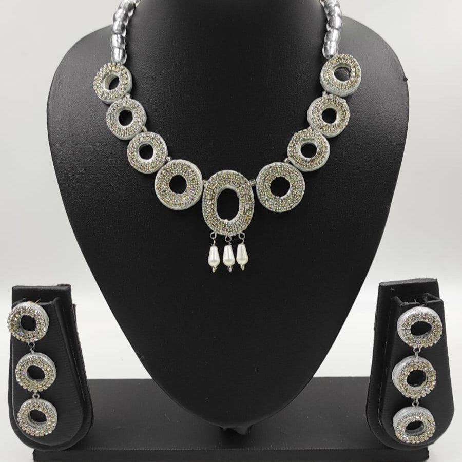 SILVER ZERCON HANDMADE TERRACOTTA SET